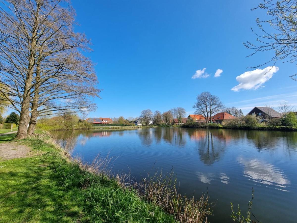 Ferienhaus Steuerbord Im Bootshaus Neßmersiel Buitenkant foto